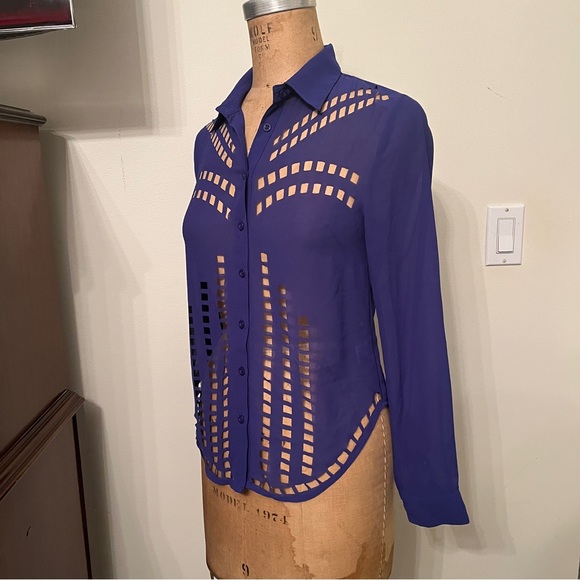 LF Kiwi Tucker Blue Western Laser Cutout Button Down Blouse - Picture 5 of 7